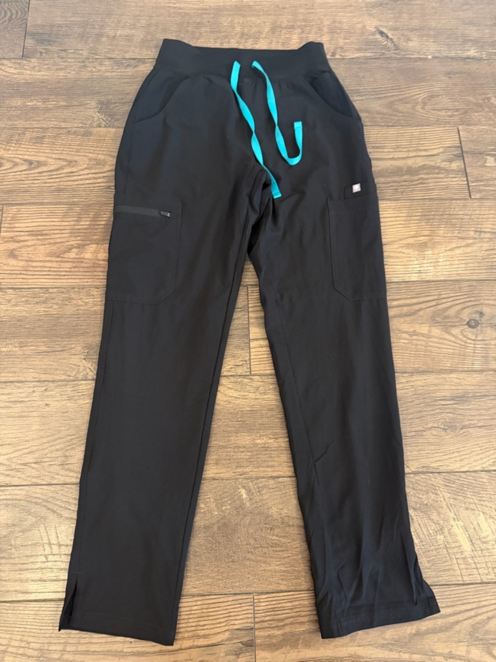 Figs Yola FreeX Lined Skinny Fit Scrub Pants in Black Womens Size XS